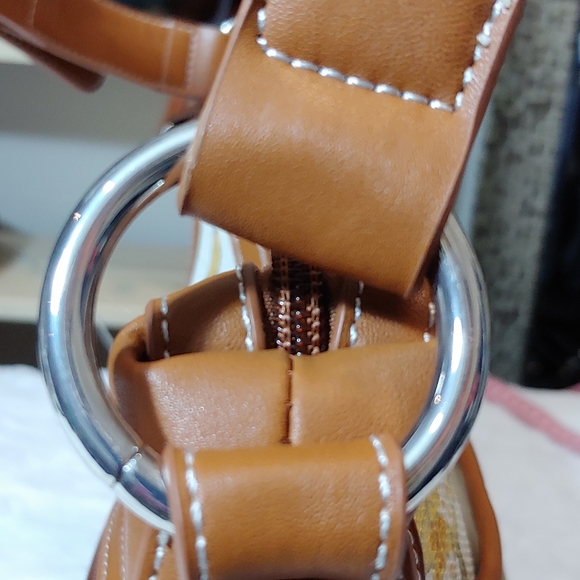 NWT GIANI BERNINI BOTANICAL LINEN HOBO BAG - Picture 7 of 16